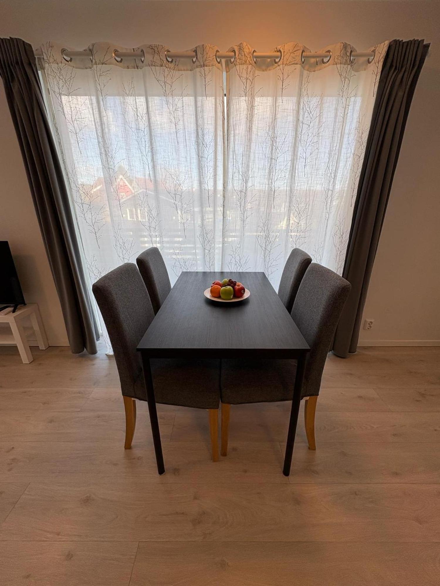 Lisas Apartment, Private New 1 Bedroom And 1 Living Room With Sofa Bed And Big Windows, Share With Nobody * Oslo